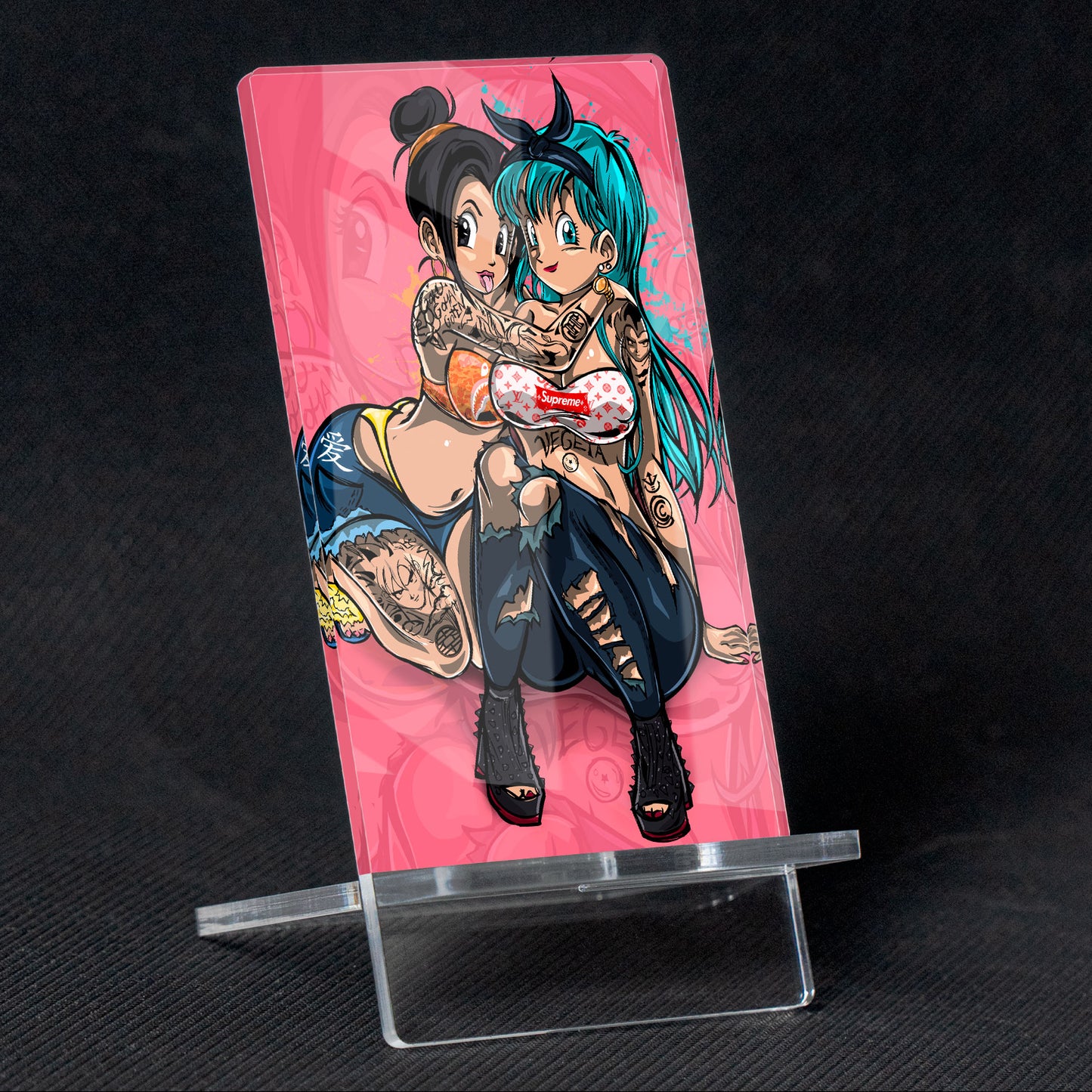Soporte para Móvil de Dragon Ball Bulma X Chichi, de metacrilato